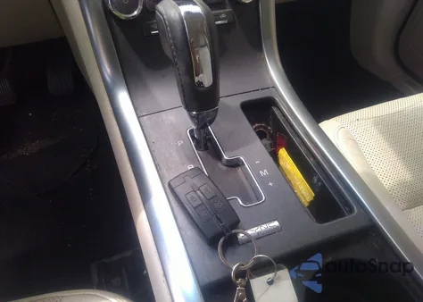 2009 Lincoln Mks из США, поврежденный, VIN 1LNHM93R99G613403